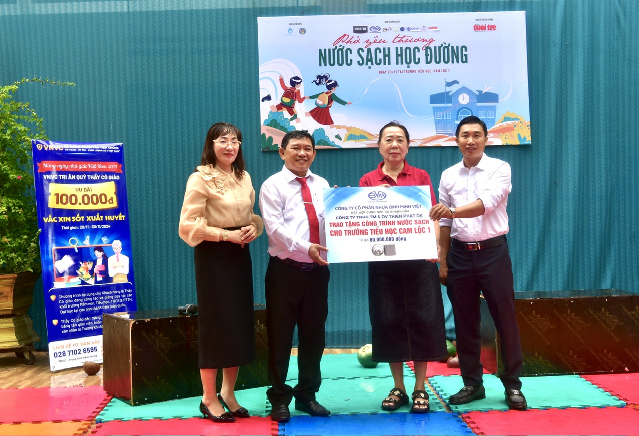 z6099301709001 bd1671fd7970e1ddcc06af2ebedfcab7 - Binh Minh Viet Plastic JSC Accompanies the “Clean Water for Schools” Program in Khanh Hoa - Công ty cổ phần Nhựa Bình Minh Việt